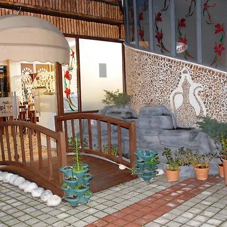 Trilye Kaplan Hotel
